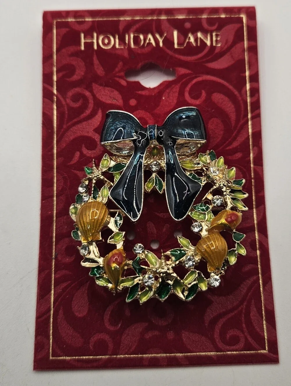 Holiday Lane Christmas Wreath Brooch Pin New Holiday